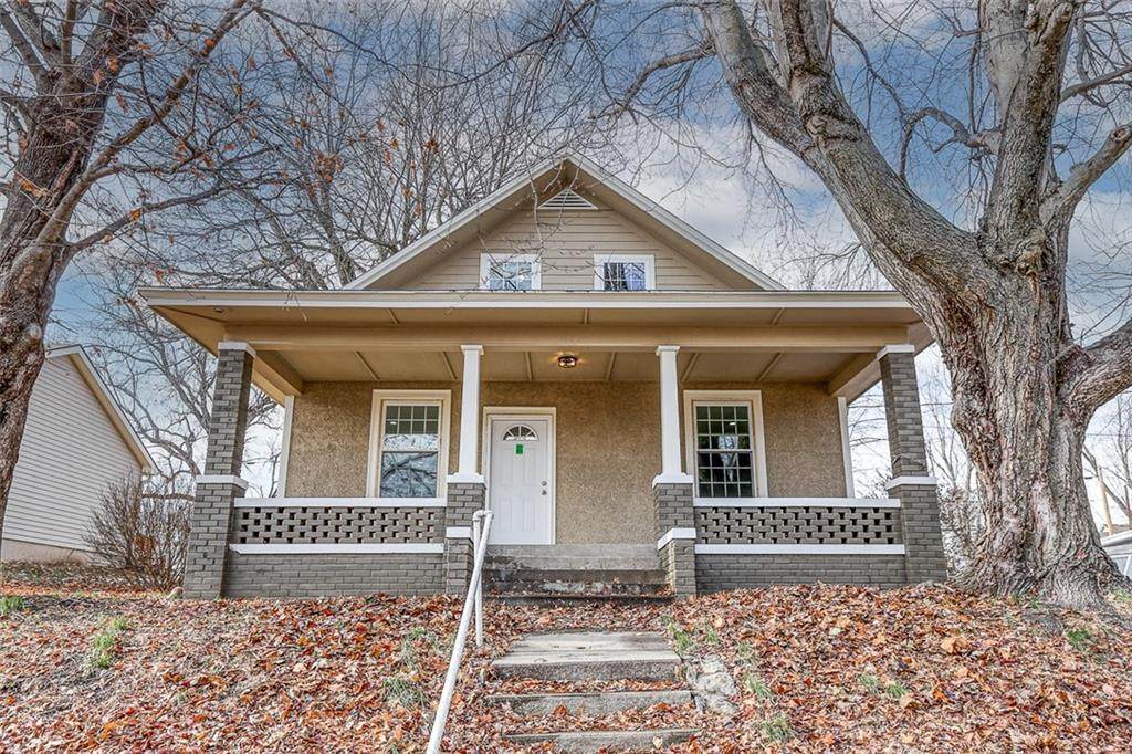 232 17th Street - Photo 1