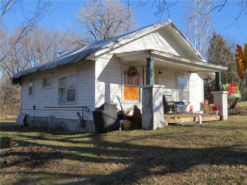 704 Second Street - Photo 1