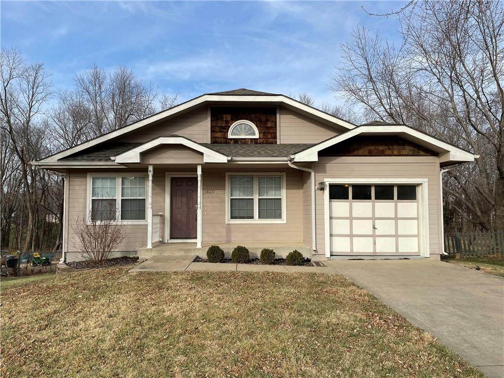 1820 Gates Drive - Photo 1
