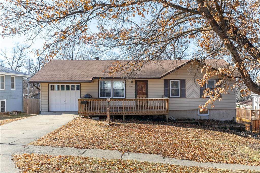 10640 College Avenue - Photo 1