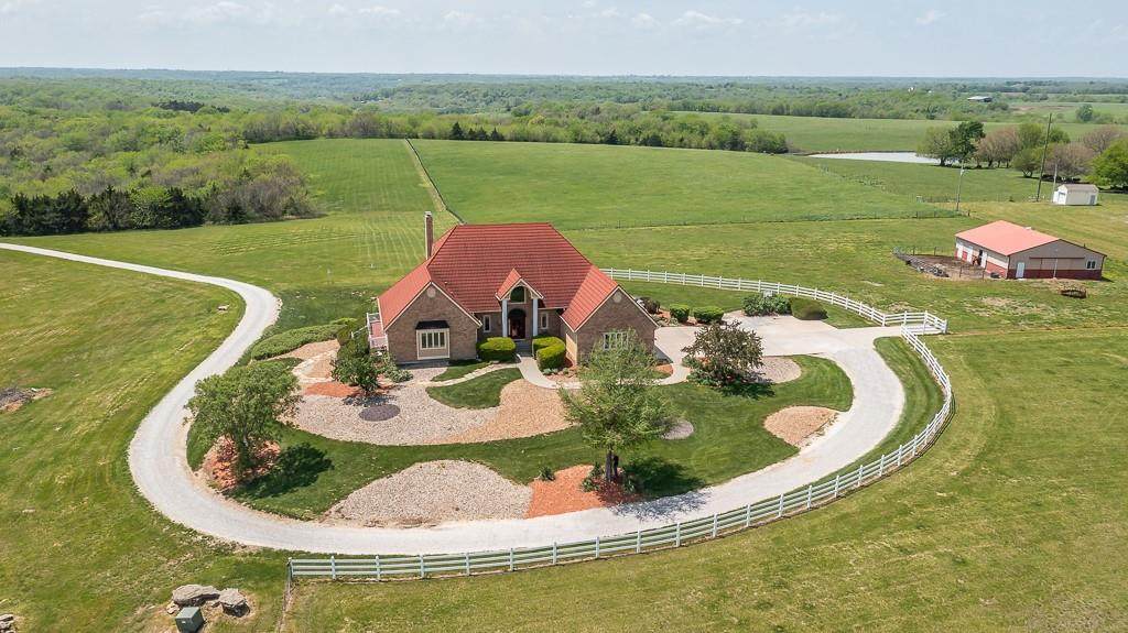 17029 Chieftain Road - Photo 1