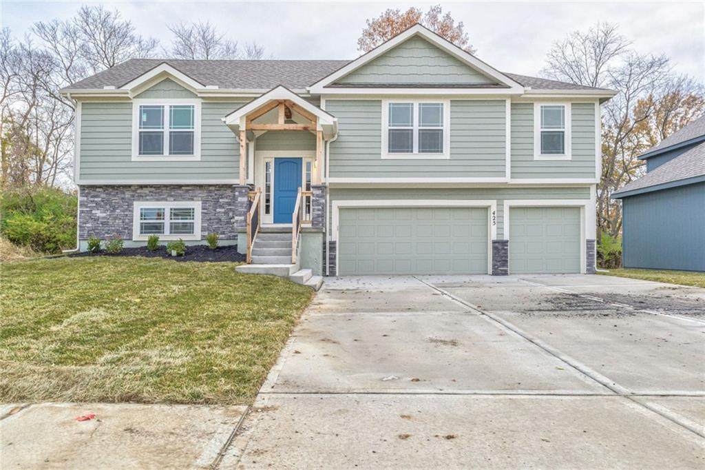 11841 Kelly Avenue - Photo 1