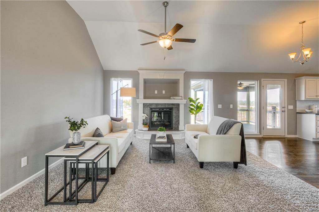 600 11th Street - Photo 1