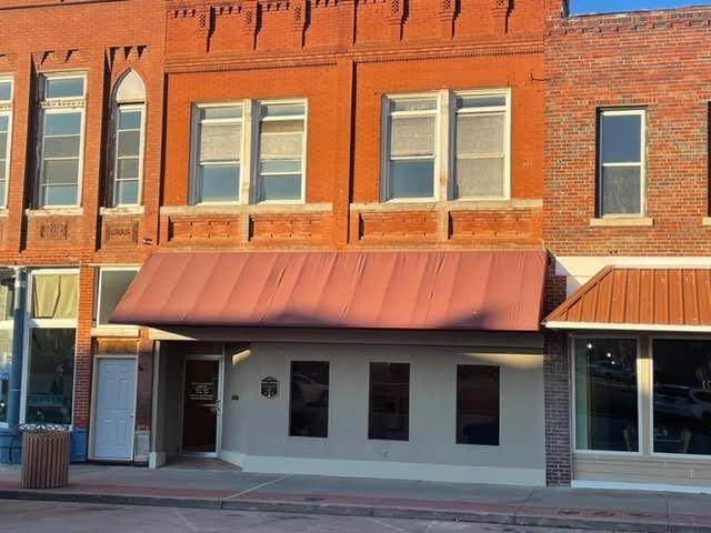 425 Main Street - Photo 1