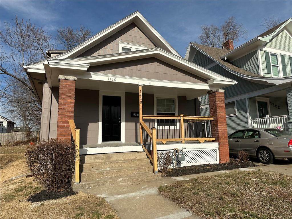1410 Tauromee Avenue - Photo 1