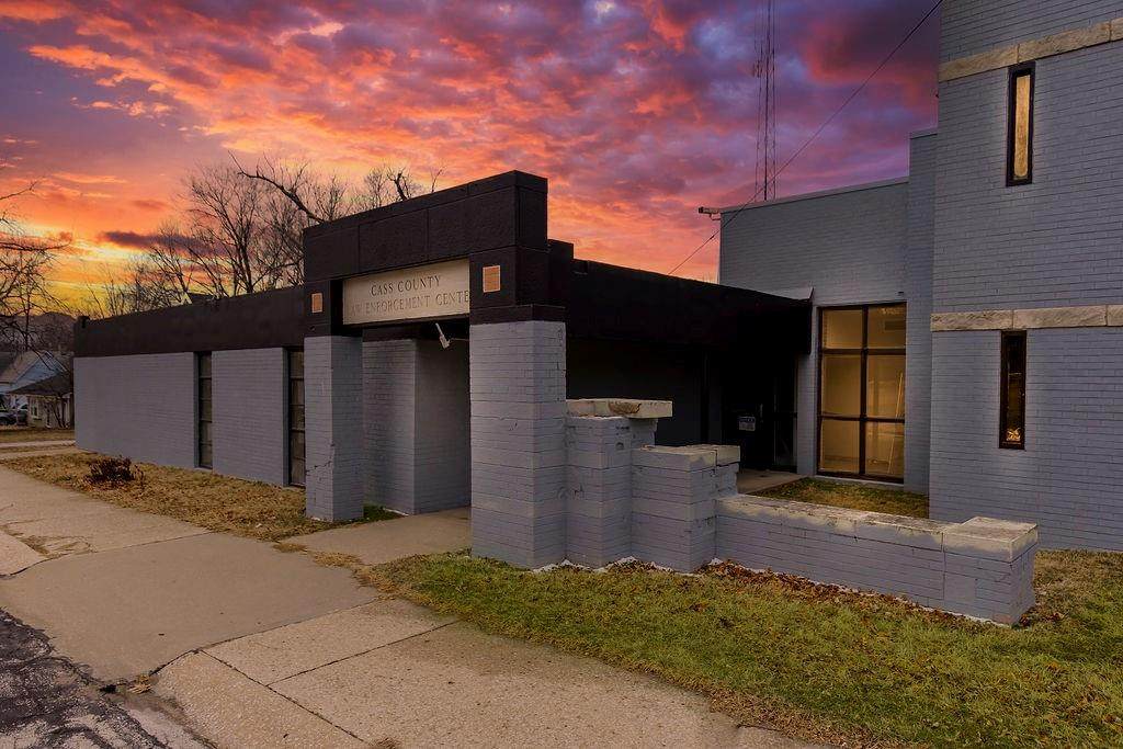 208 Pearl Street - Photo 1