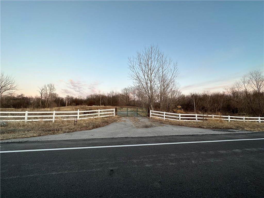 9140 State 224 Highway - Photo 1