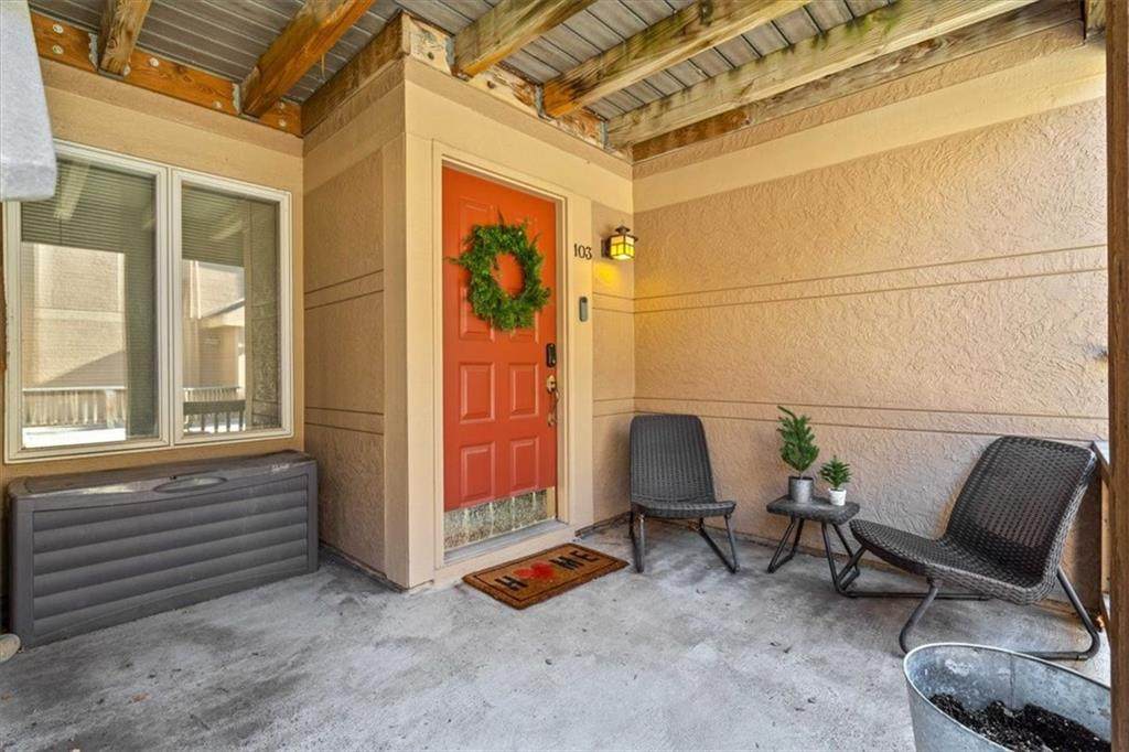 4320 Belleview Avenue - Photo 1