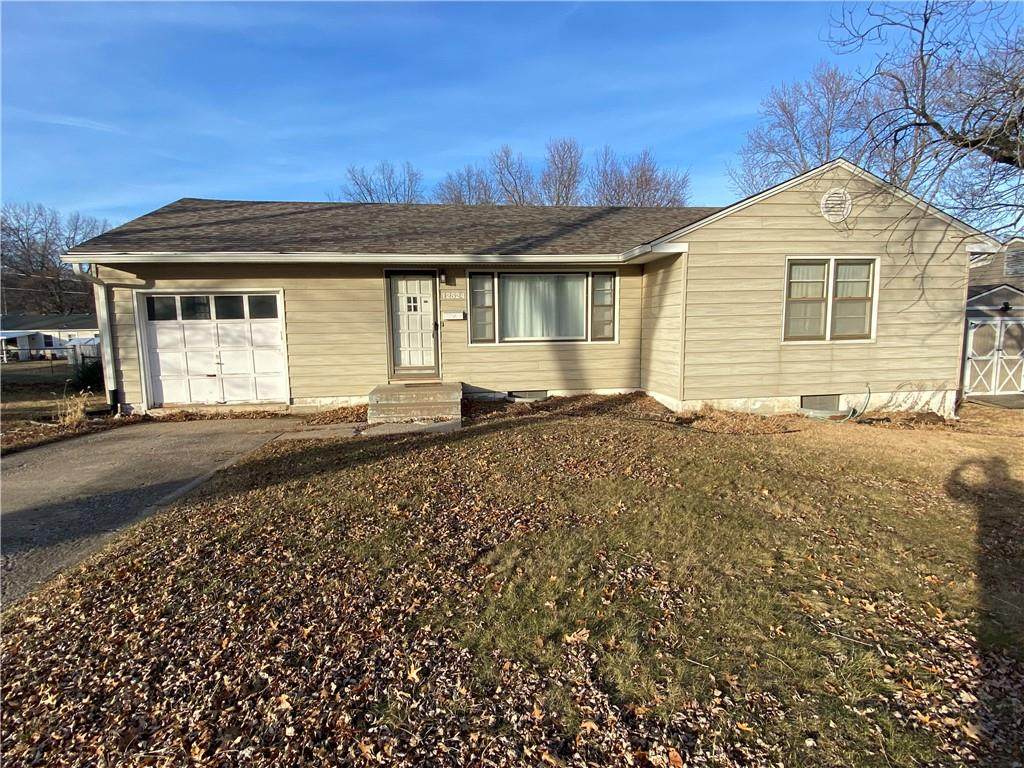 12524 49th Street - Photo 1