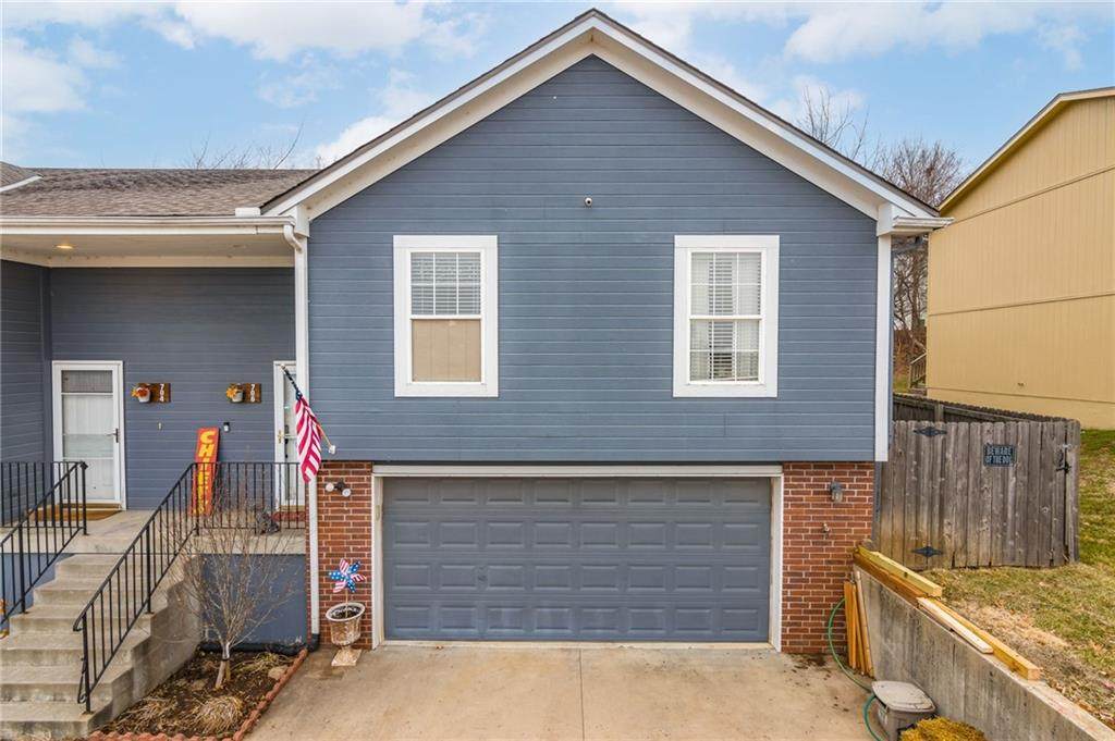 706 Scenic Lane - Photo 1