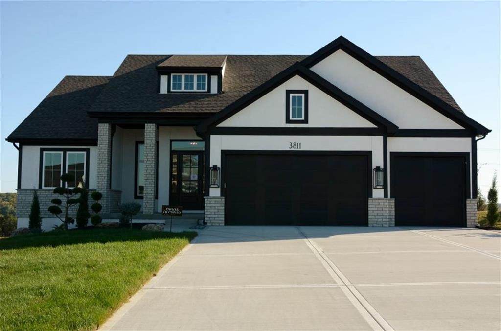 7111 Gillette Street - Photo 1