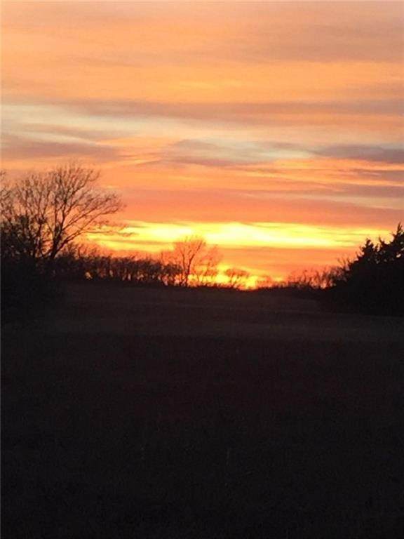 230 Sunset Drive - Photo 1