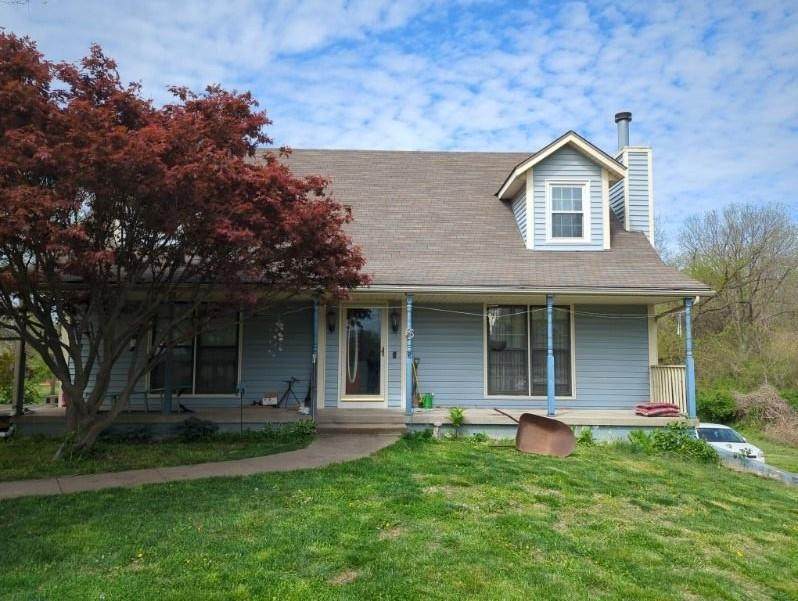 800 80th Street - Photo 1