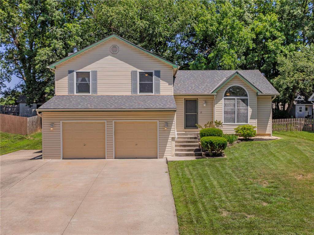8715 Winan Avenue - Photo 1