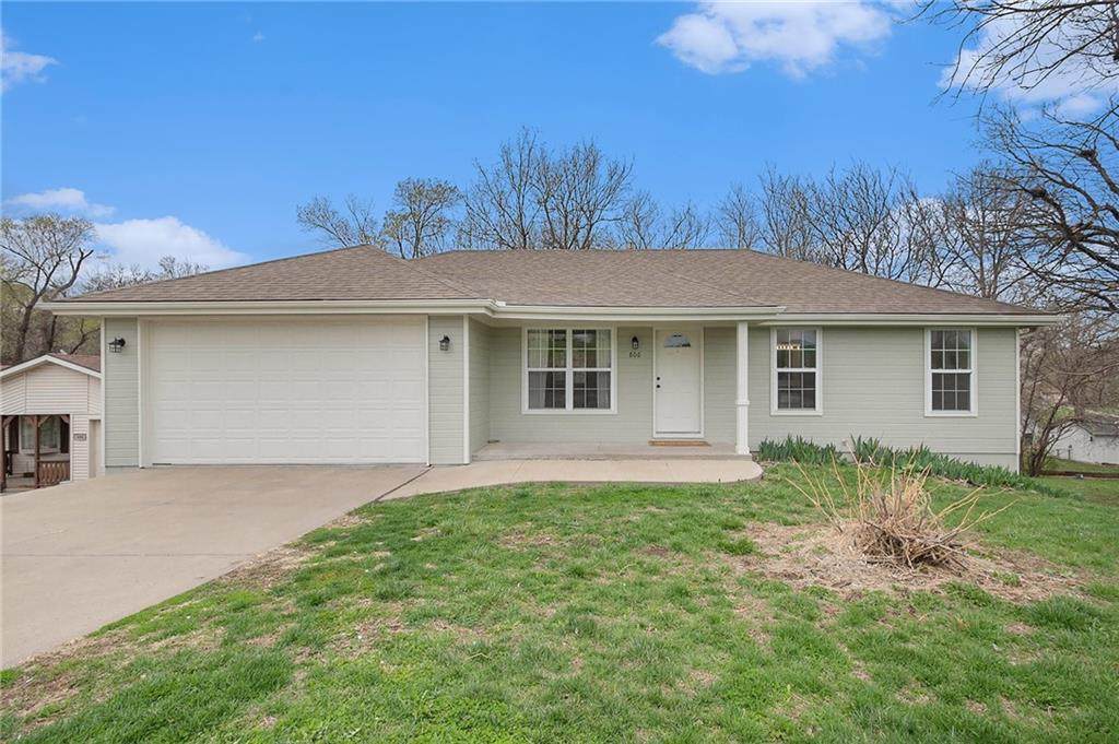 806 Woodbine Road - Photo 1