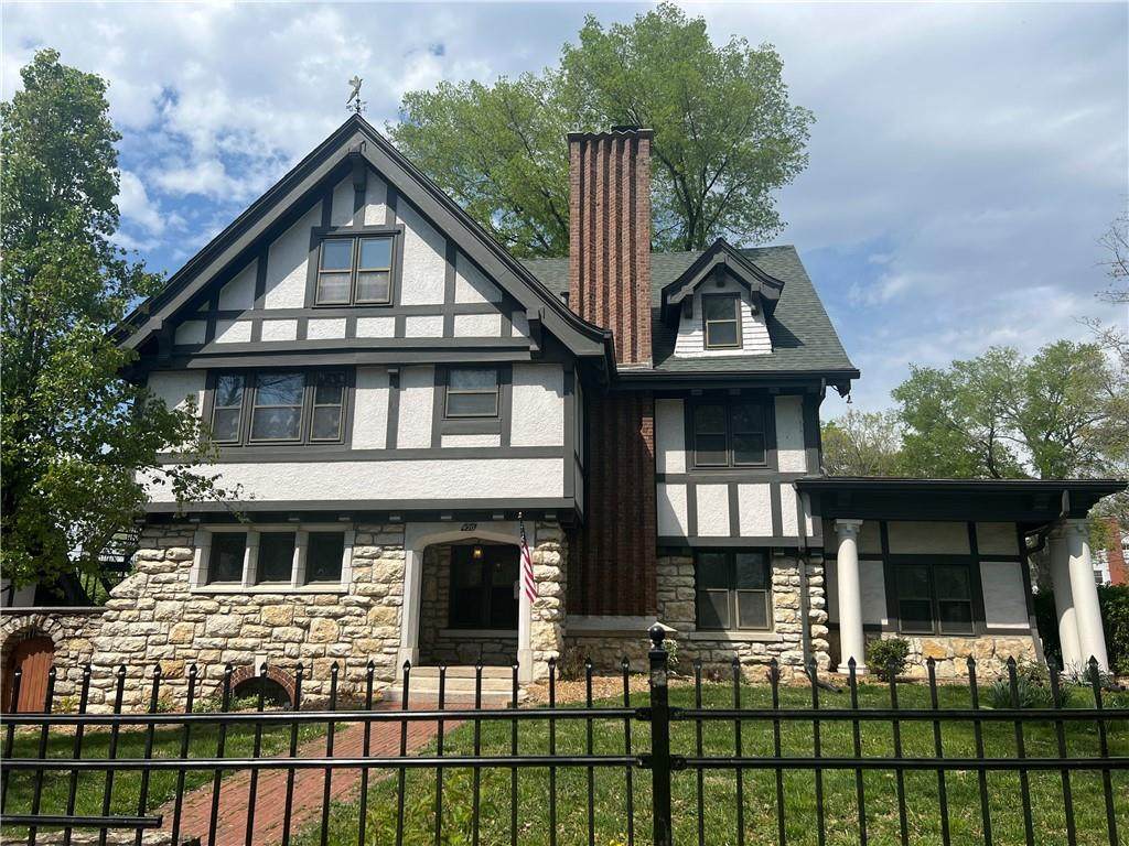 420 37th Street - Photo 1
