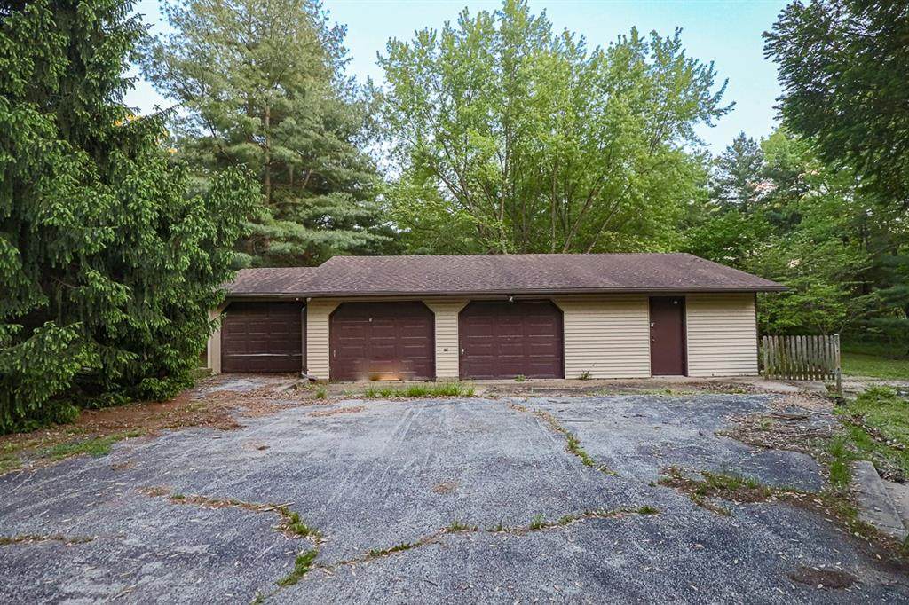 3539 Drury Avenue - Photo 1