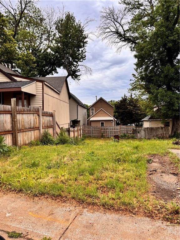1805 & 1807 Mercier Street - Photo 1
