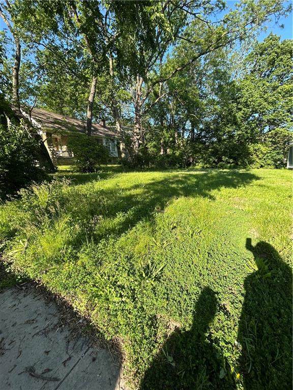6821 Walrond Avenue - Photo 1