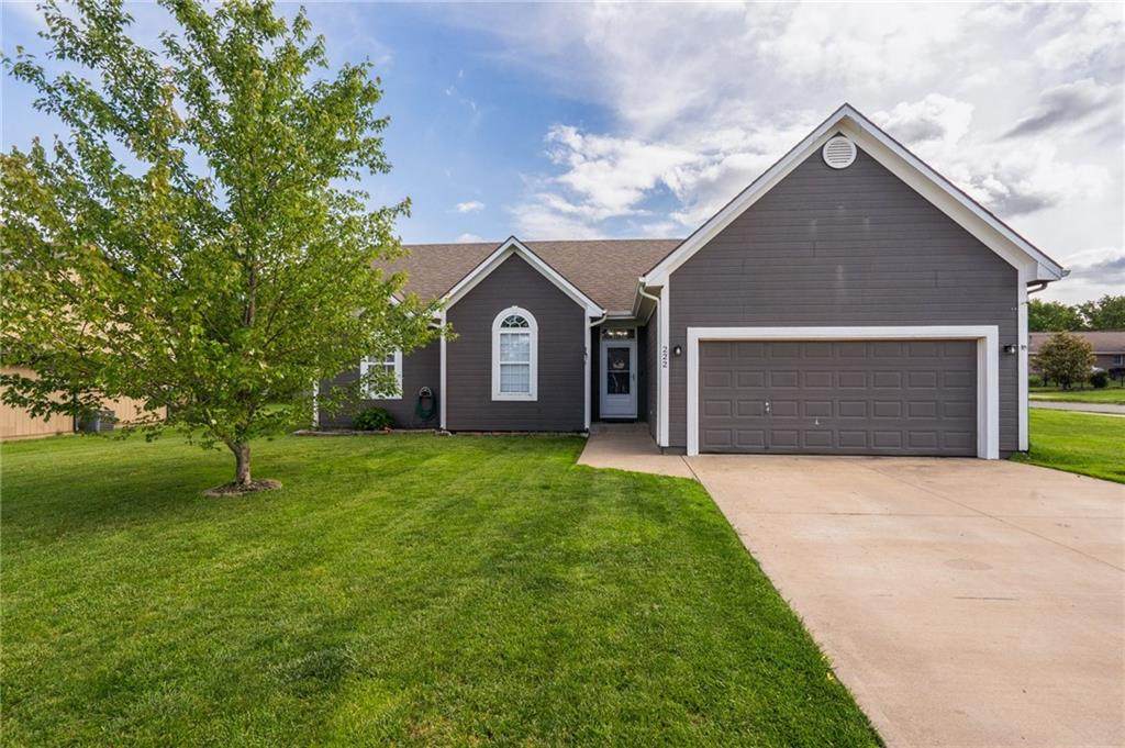 222 Prairie Lane - Photo 1