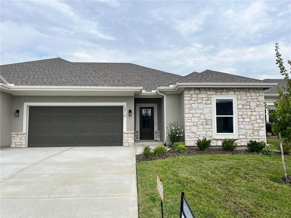 19716 196th Street - Photo 1