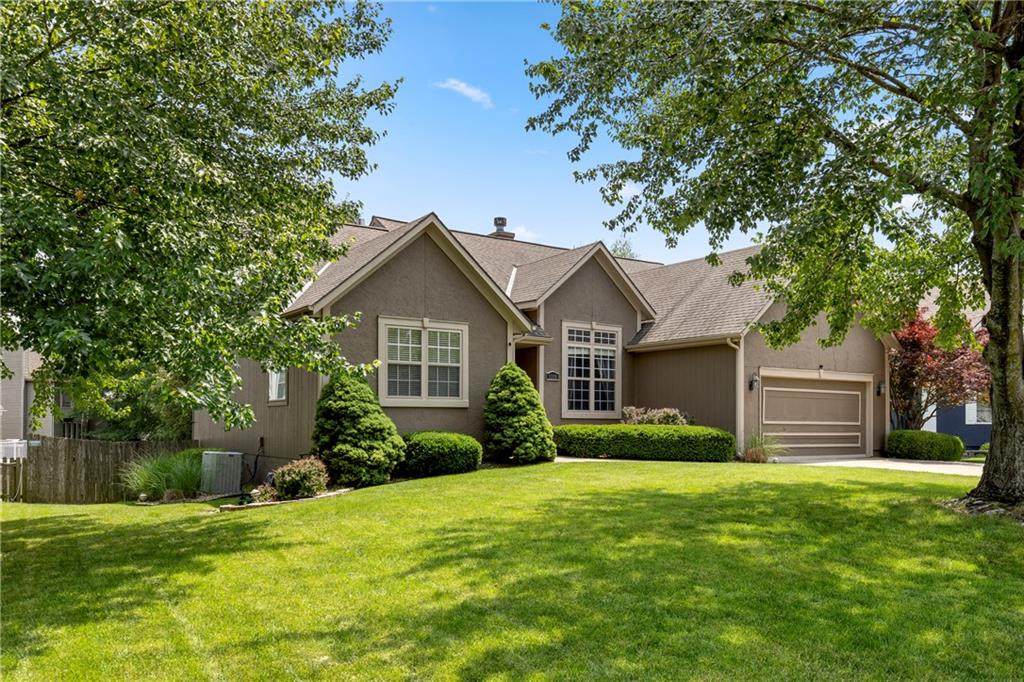 1009 Scenic Court - Photo 1