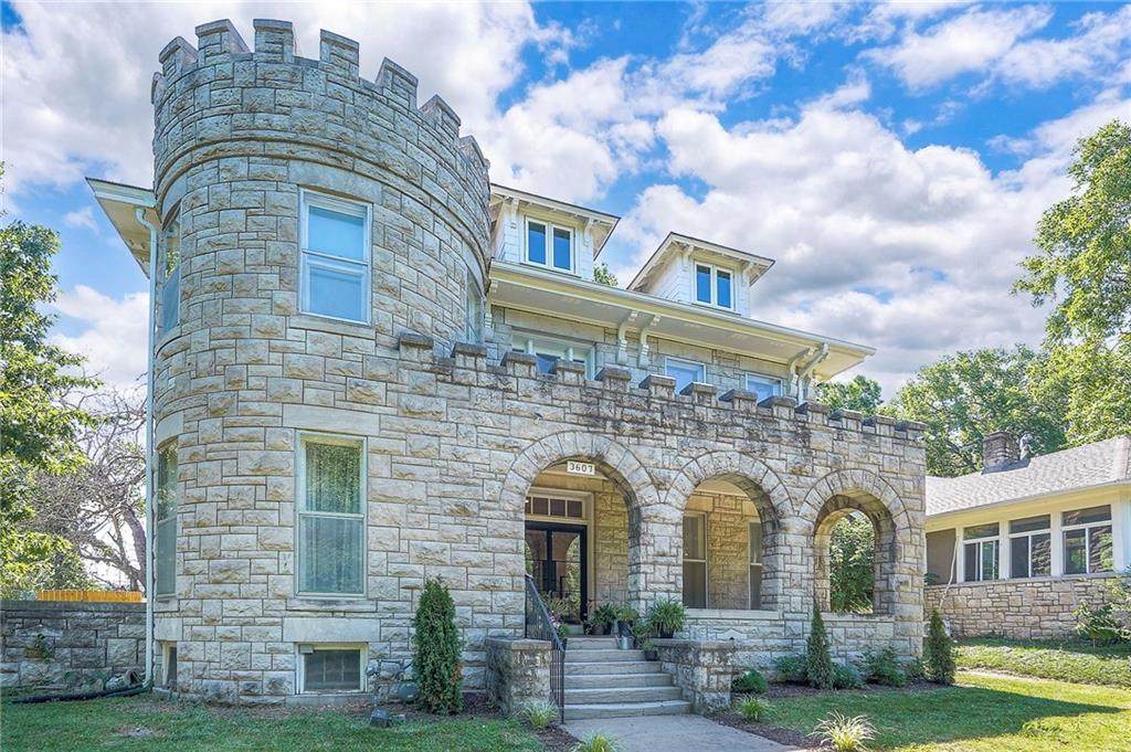 3607 Pennsylvania Avenue - Photo 1