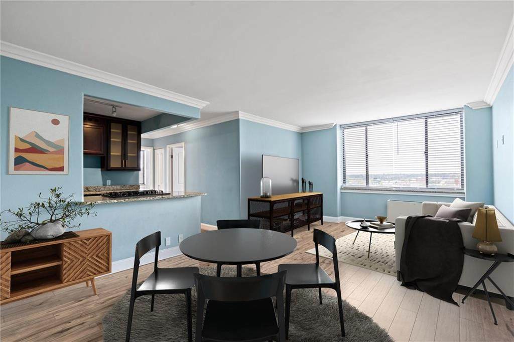 700 8th Street - Photo 1