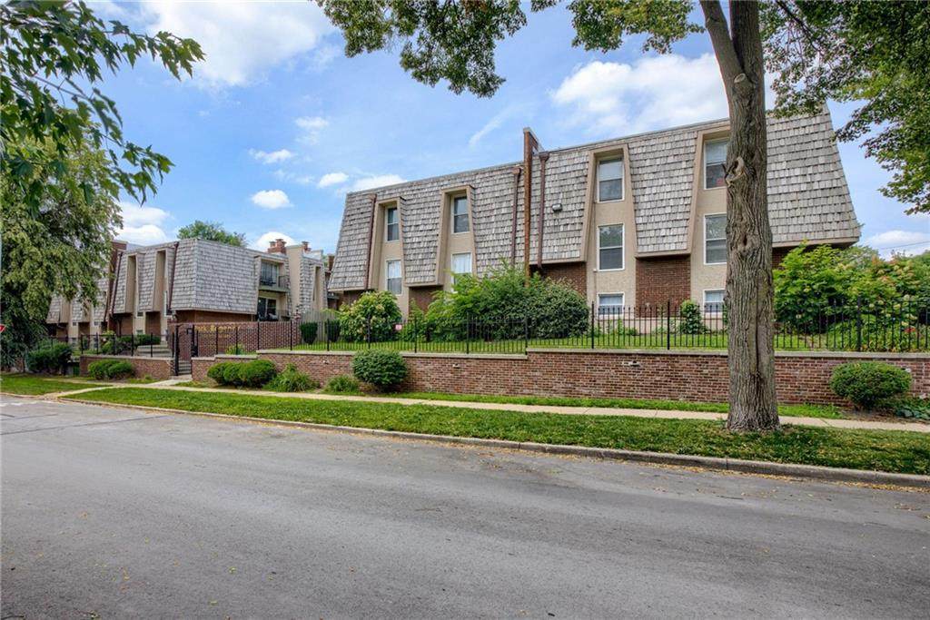 3606 Gillham Road - Photo 1