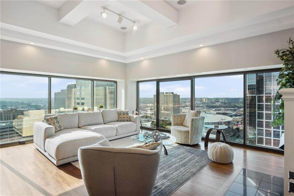 1101 Walnut Street - Photo 1