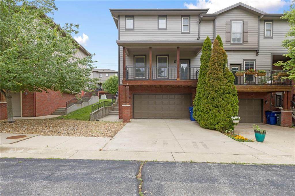 5245 Overland Drive - Photo 1