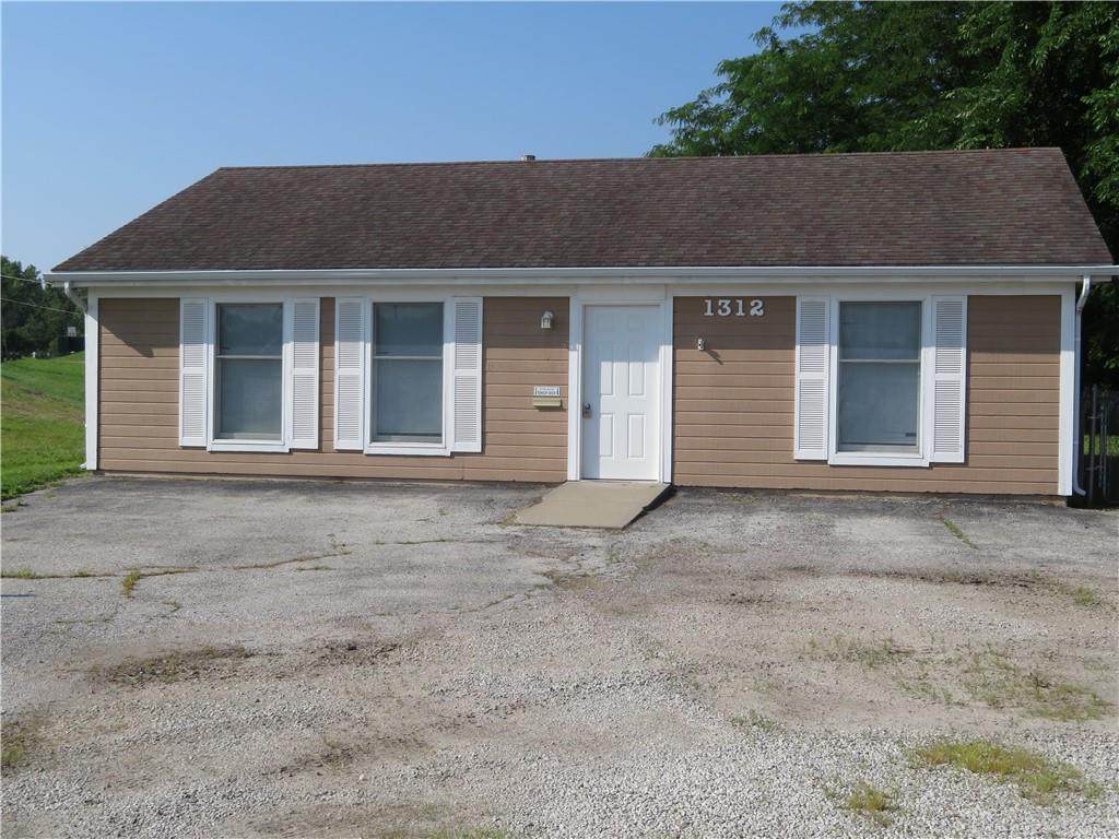 1312 6th Street - Photo 1