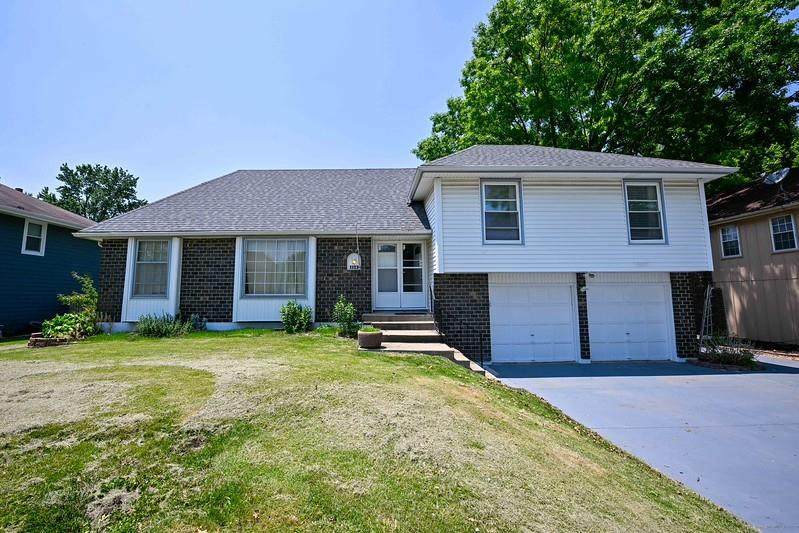 1113 17TH Street - Photo 1