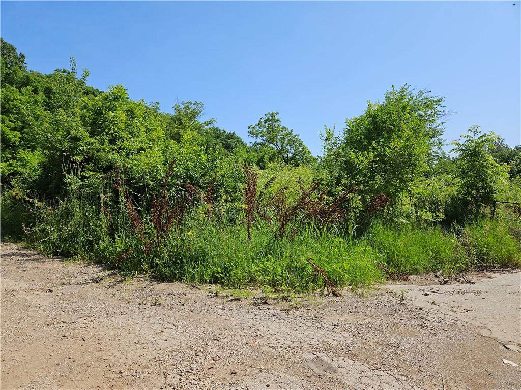 3501 Emmons Drive - Photo 1