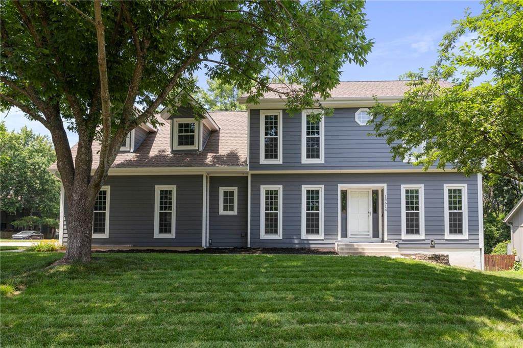 15614 Outlook Street - Photo 1
