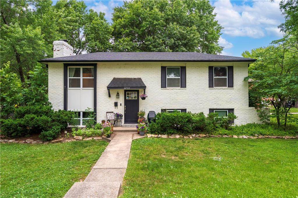 16722 35th Terrace - Photo 1