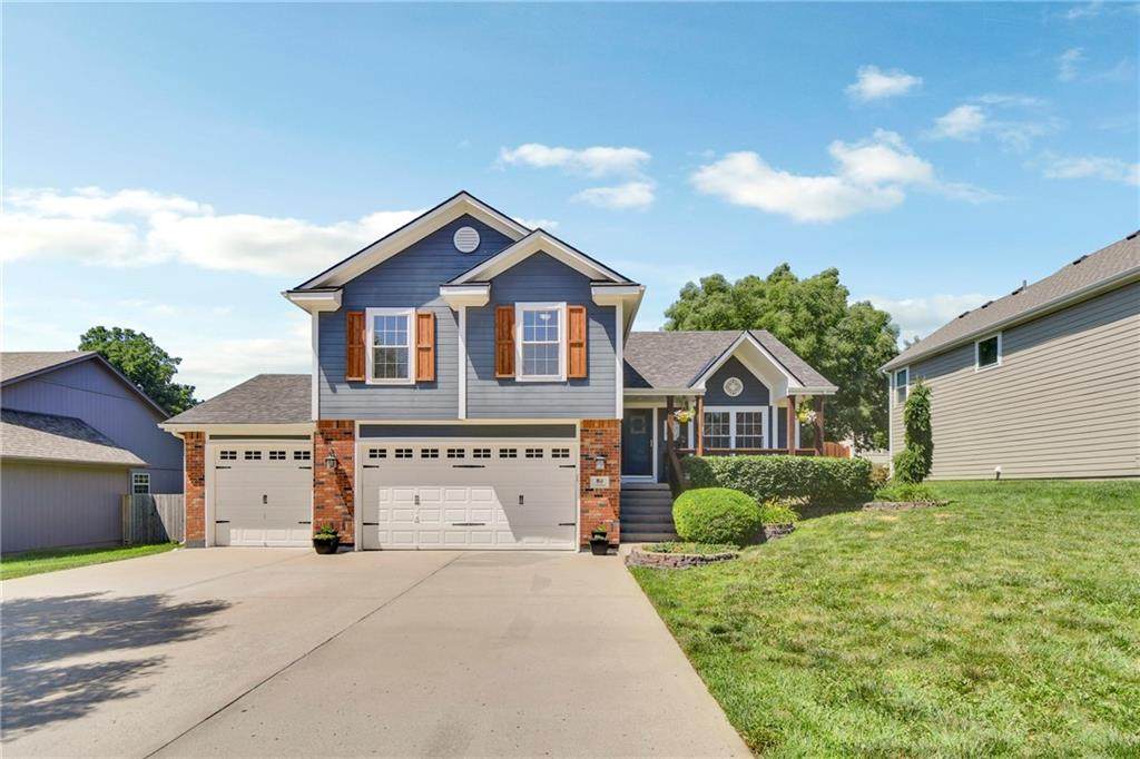 811 Coachman Drive - Photo 1
