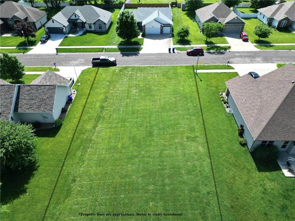 3217 Buckingham Drive - Photo 1