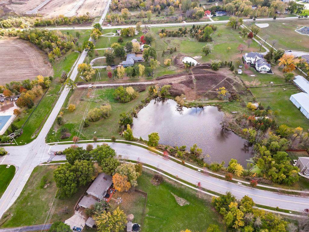 16572 Ridgeview Road - Photo 1