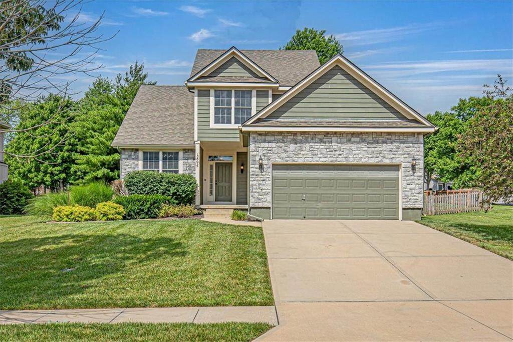 895 Diane Drive - Photo 1