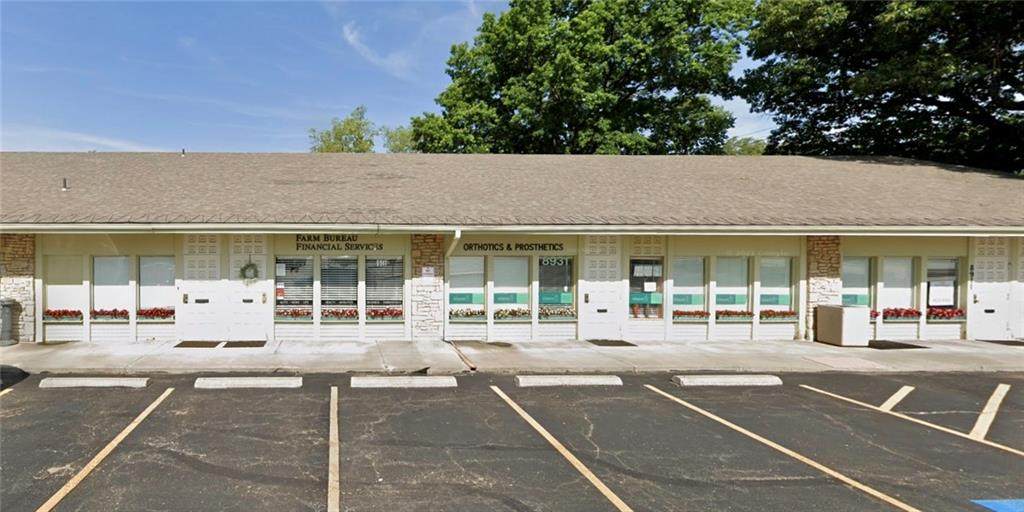 8914 75th Street - Photo 1