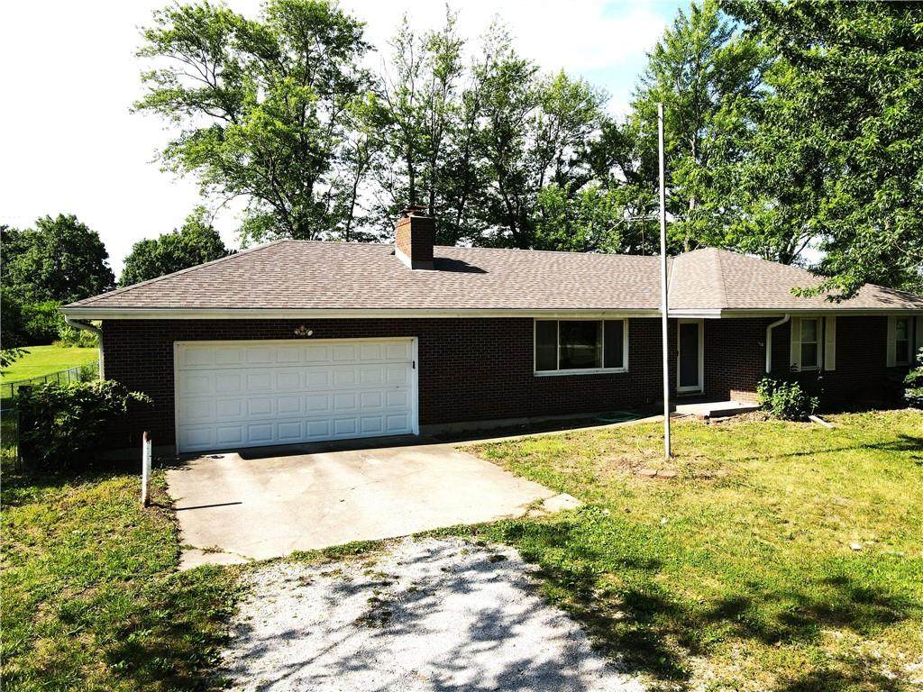 114 1971st Road - Photo 1