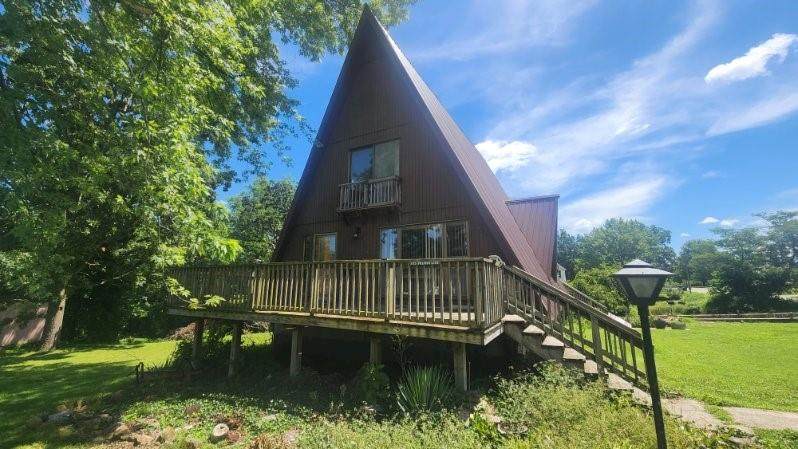 1521 Hillview Lane - Photo 1