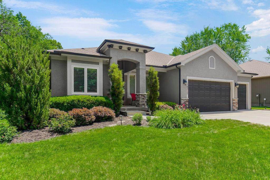 16317 Kaw Street - Photo 1