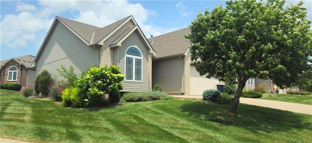 11236 Randolph Avenue - Photo 1