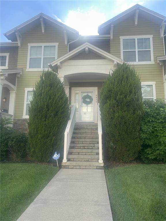 4450 Summit Street - Photo 1