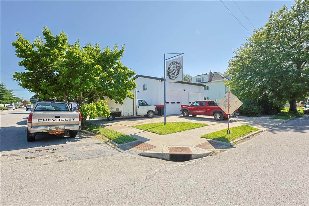 5508 Pryor Avenue - Photo 1
