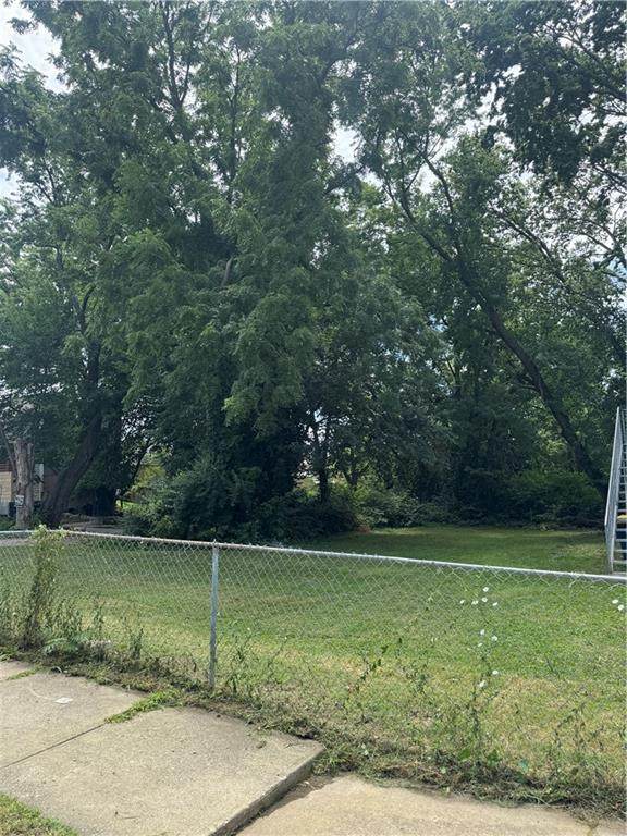1217 21 Street - Photo 1