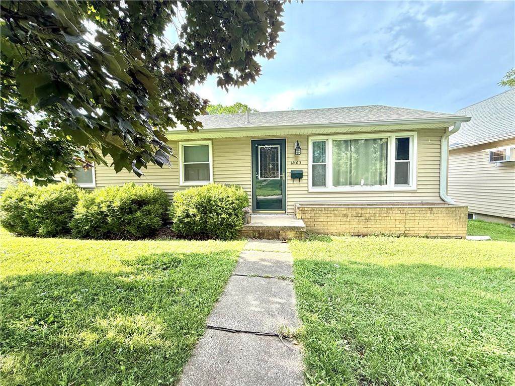 1303 3RD Street - Photo 1