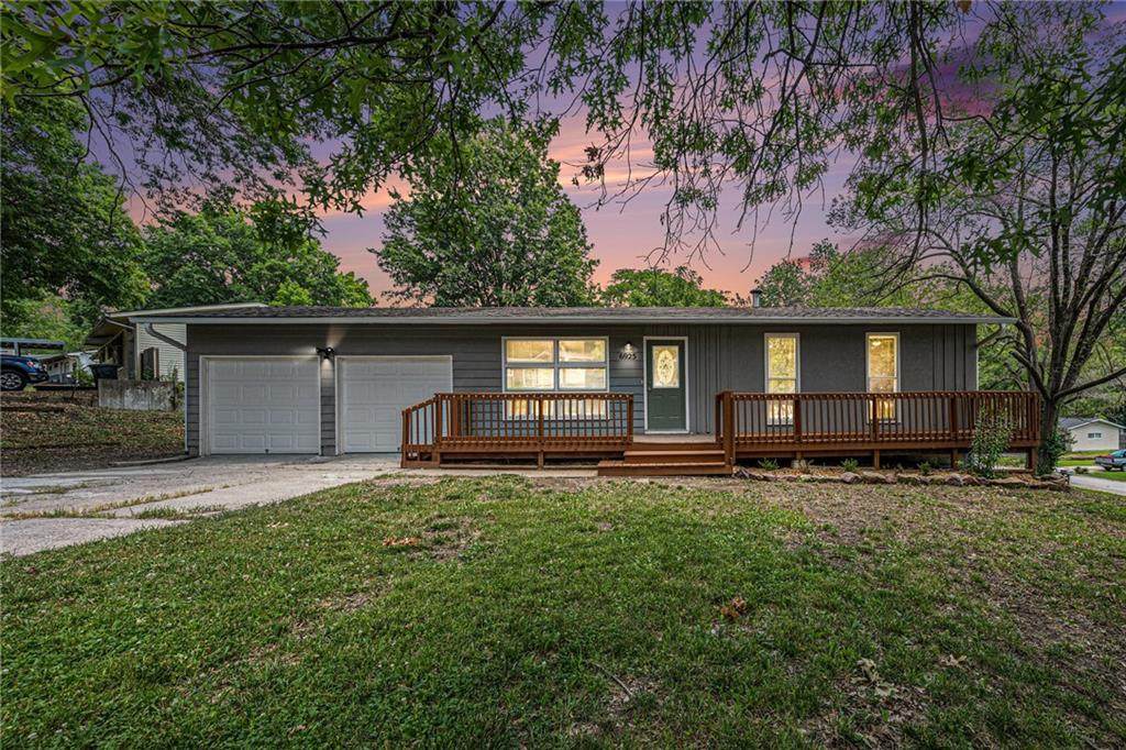 6925 Berkley Street - Photo 1